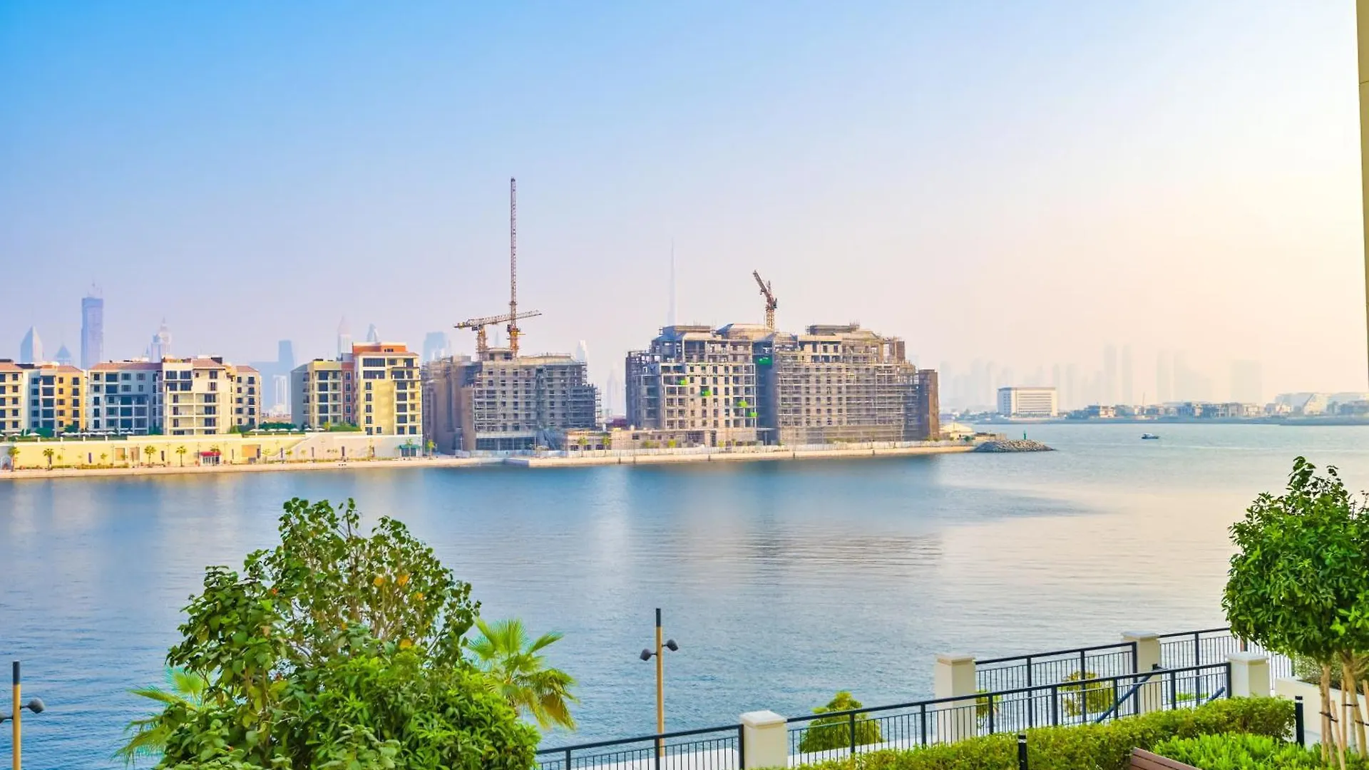Le Pont, Port De La Mer 1 Bedroom Apartment Dubai