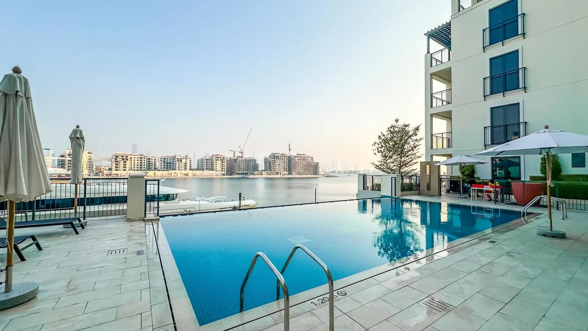 Le Pont, Port De La Mer 1 Bedroom Apartment Dubai United Arab Emirates
